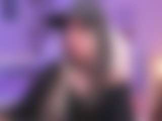Victoria Saenz's Live Sex Cam Show
