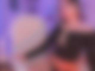 Live cam show with Victoria Saenz - Foot Fetish on luckytryst.com
