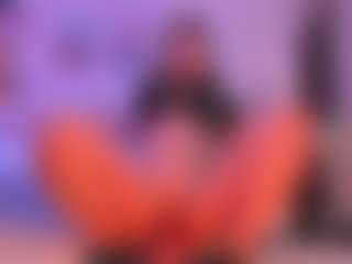 Live cam show with Victoria Saenz - Deepthroat on CSO-WL