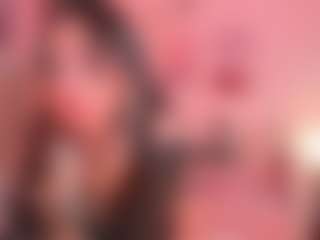 Live cam show with Victoria Saenz - Big Ass on sexylive.show
