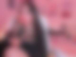 Live cam show with Victoria Saenz - Foot Fetish Brown Hair on Uber Horny