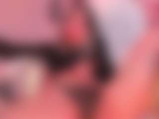 Live cam show with Victoria Saenz - Blowjob on Camsoda