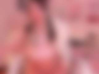 Live cam show with Victoria Saenz - Drinking on Camming Site