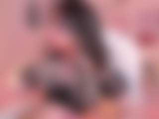 Live cam show with Victoria Saenz - Facial Piercings on hrnylive.com