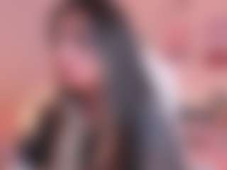 Live cam show with Victoria Saenz - Gamer MILF on TottyGirls