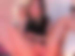 Victoria Saenz's Live Sex Cam Show