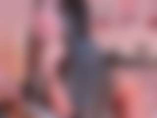 Live cam show with Victoria Saenz - Athletic Teen (18+) on luckytryst.com