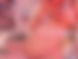 Live cam show with Victoria Saenz - Brown Hair Petite on StripNow