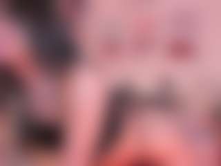 Live cam show with Victoria Saenz - Petite Young Adult on Camsoda