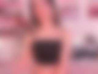 Live cam show with Victoria Saenz - American Petite on xfollow cams | colombia