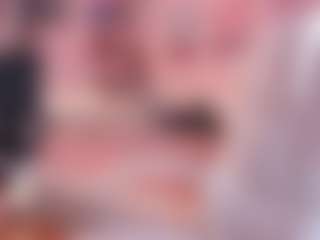 Live cam show with Victoria Saenz - Skinny on SpankPalCams