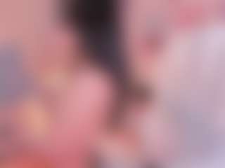 Live cam show with Victoria Saenz - Butt Plug on Camming Site