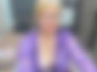 Live cam show with JillMild - MILF on iamadamtest123.com