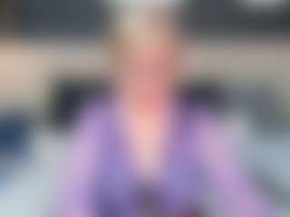 Live cam show with JillMild - Amateur Mature on CamSodaAdn