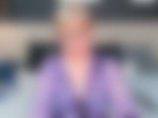 Live cam show with JillMild - Bedroom MILF on parknlotfishbdy