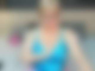 Live cam show with JillMild - Moaning on Free Soda