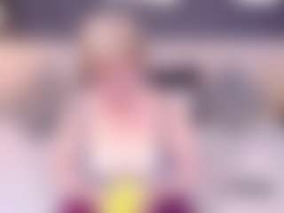 Live cam show with JillMild - Glasses on Milfs Live