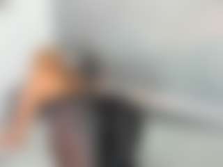 Live cam show with Agata Delphine - Body Massage on liverealitysex.com