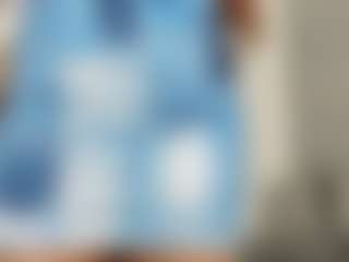 Live cam show with Agata Delphine - Camel Toe on Milfs Live