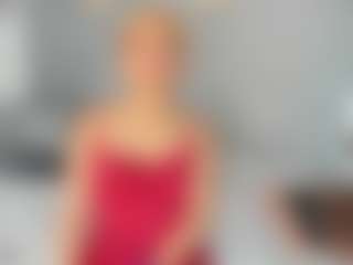 Live cam show with Agata Delphine - Body Massage on Camsoda