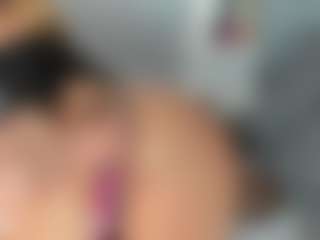 Agata Delphine's Live Sex Cam Show