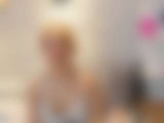 Agata Delphine's Live Sex Cam Show