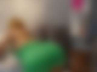 Agata Delphine's Live Sex Cam Show