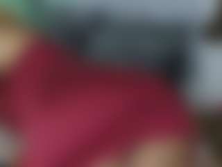 Live cam show with Agata Delphine - Small Ass on Mixed Magazine Live