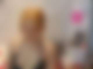 Live cam show with Agata Delphine - Teen (18+) on Camsoda