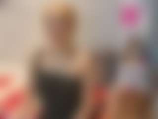 Live cam show with Agata Delphine - Body Massage on Camsoda