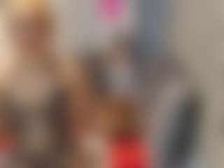 Live cam show with Agata Delphine - Blonde Hair on Camsoda