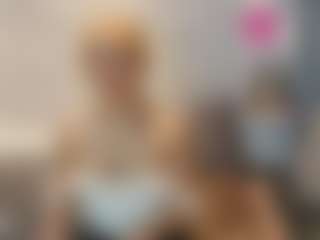 Live cam show with Agata Delphine - Role Play on Camsoda