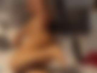 Agata Delphine's Live Sex Cam Show