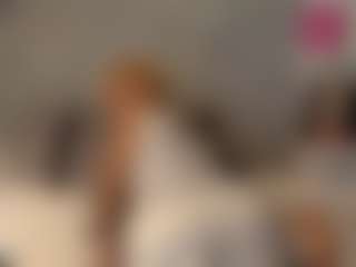 Live cam show with Agata Delphine - Small Ass on Camsoda
