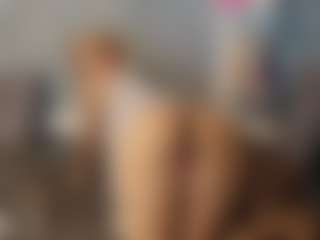 Live cam show with Agata Delphine - Blonde Hair on slutload