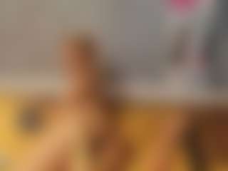 Agata Delphine's Live Sex Cam Show
