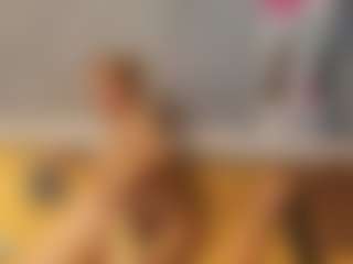 Agata Delphine's Live Sex Cam Show