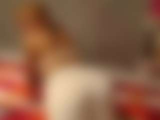 Live cam show with Agata Delphine - Tattoos Blonde Hair on Hubzter Live
