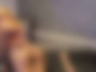 Live cam show with Agata Delphine - Role Play on eurowanks.com