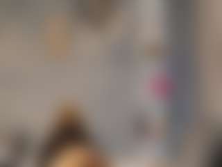 Live cam show with Agata Delphine - Living Room on SpankPalCams