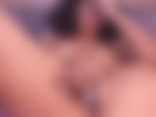 Live cam show with bss-naia - Ass Bouncing on Fit Hotties