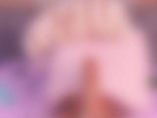 Live cam show with bss-naia - Bedroom on Latina Girls