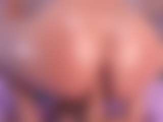 Live cam show with bss-naia - Black on Nude Live Now