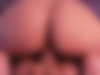 Live cam show with bss-naia - Petite on Milfs Live