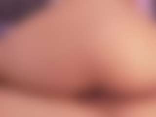 Live cam show with bss-naia - Ebony Petite on https://playwithruby.com
