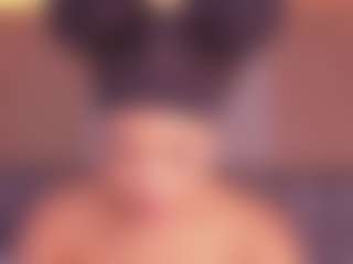 Live cam show with bss-naia - Twerk on Free Soda