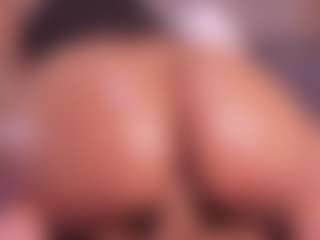 Live cam show with bss-naia - Black Shaved Pussy on Camming Site