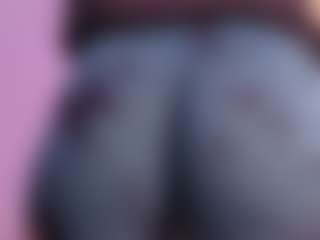 Live cam show with bss-naia - Ass Bouncing on Cam Slut