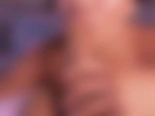 Live cam show with bss-naia - Ebony Shaved Pussy on Chatstar