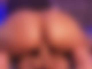 Live cam show with bss-naia - BBW Ebony on Camsoda